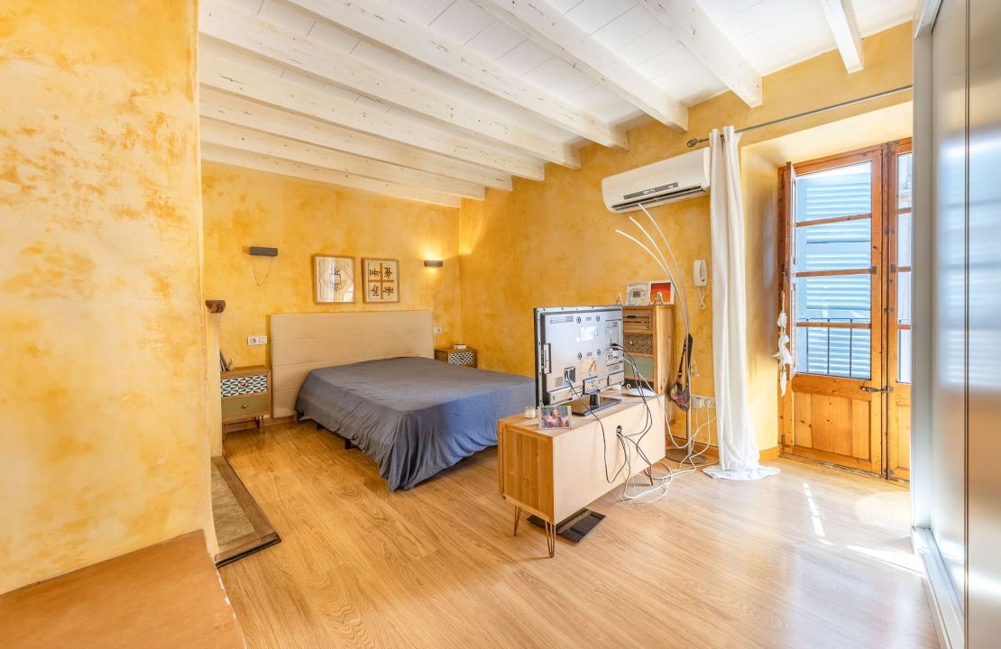 Charming Townhouse in Pollensa old town for sale - Mallorca